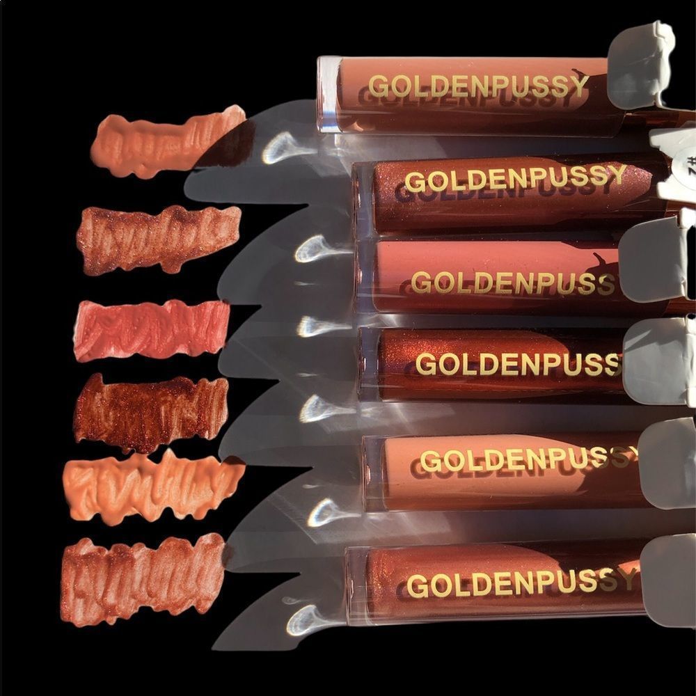 GOLDEN PUSSY LIP GLOSS neutral tones